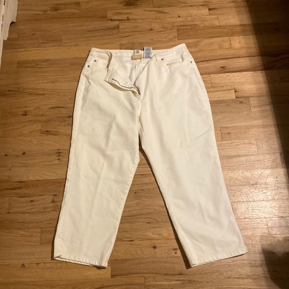 Ruby Rd. Pants - Ruby rd size 14 cream capris